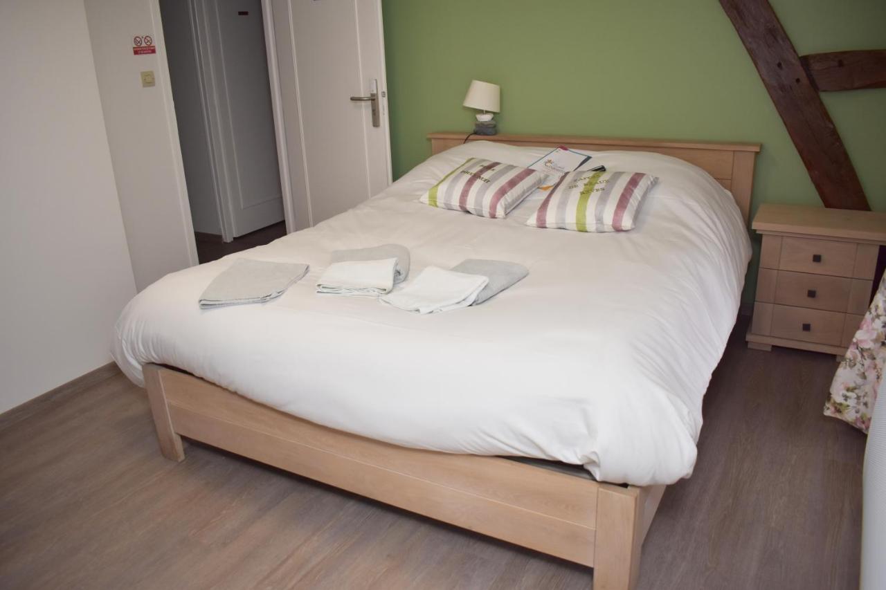 Auberge Saint Fergeux Gionges Buitenkant foto
